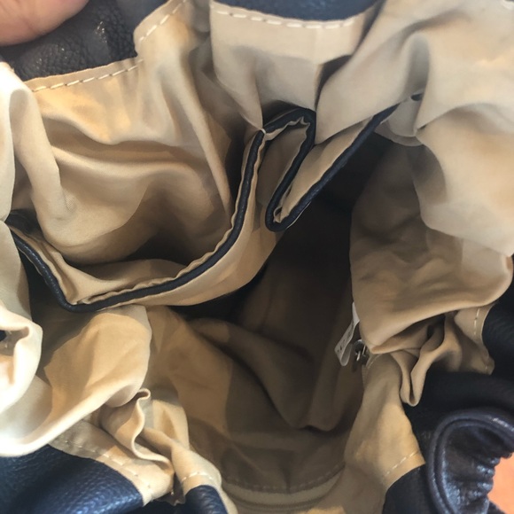 Blue purse - Picture 3 of 4